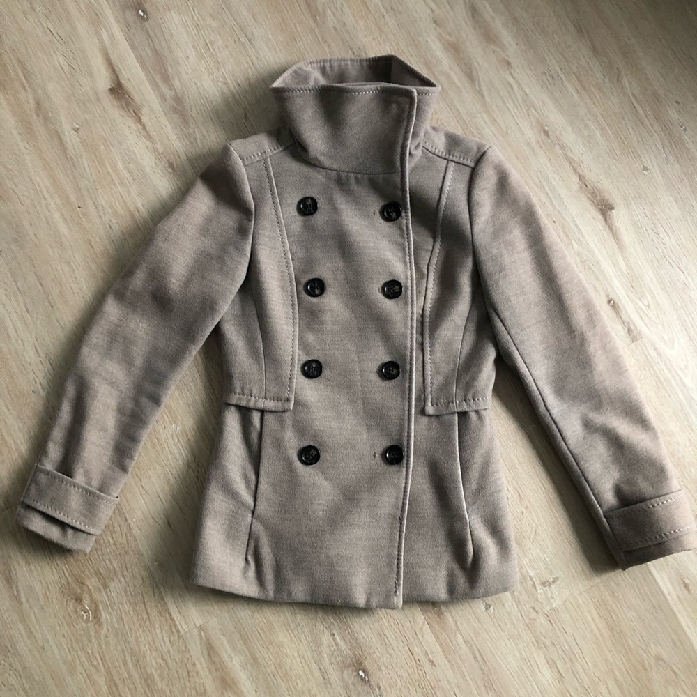 SUPER Cute H&M Fall/Winter Coat